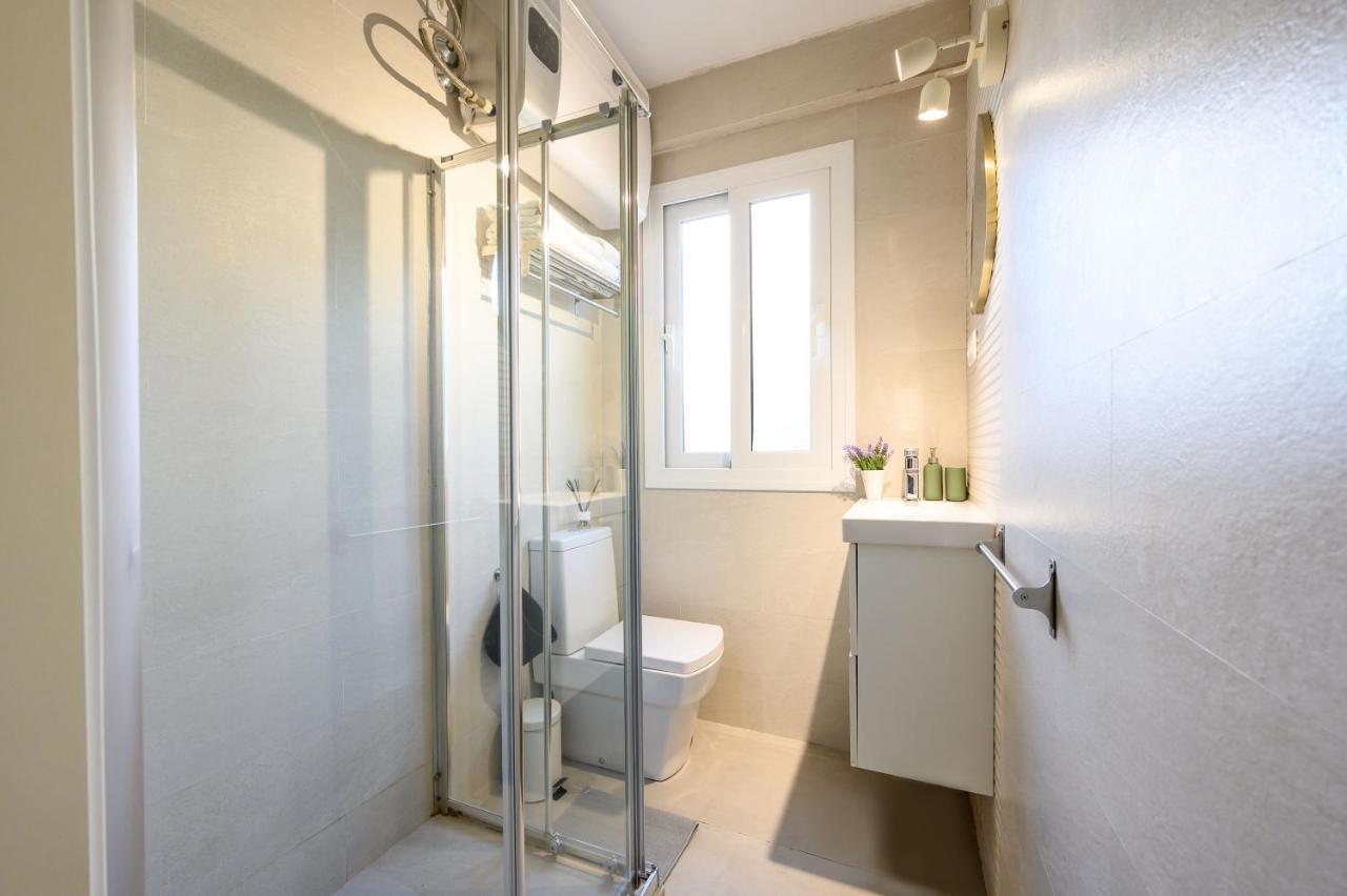 פואנגירולה Studio, City Center By 10Tosea מראה חיצוני תמונה