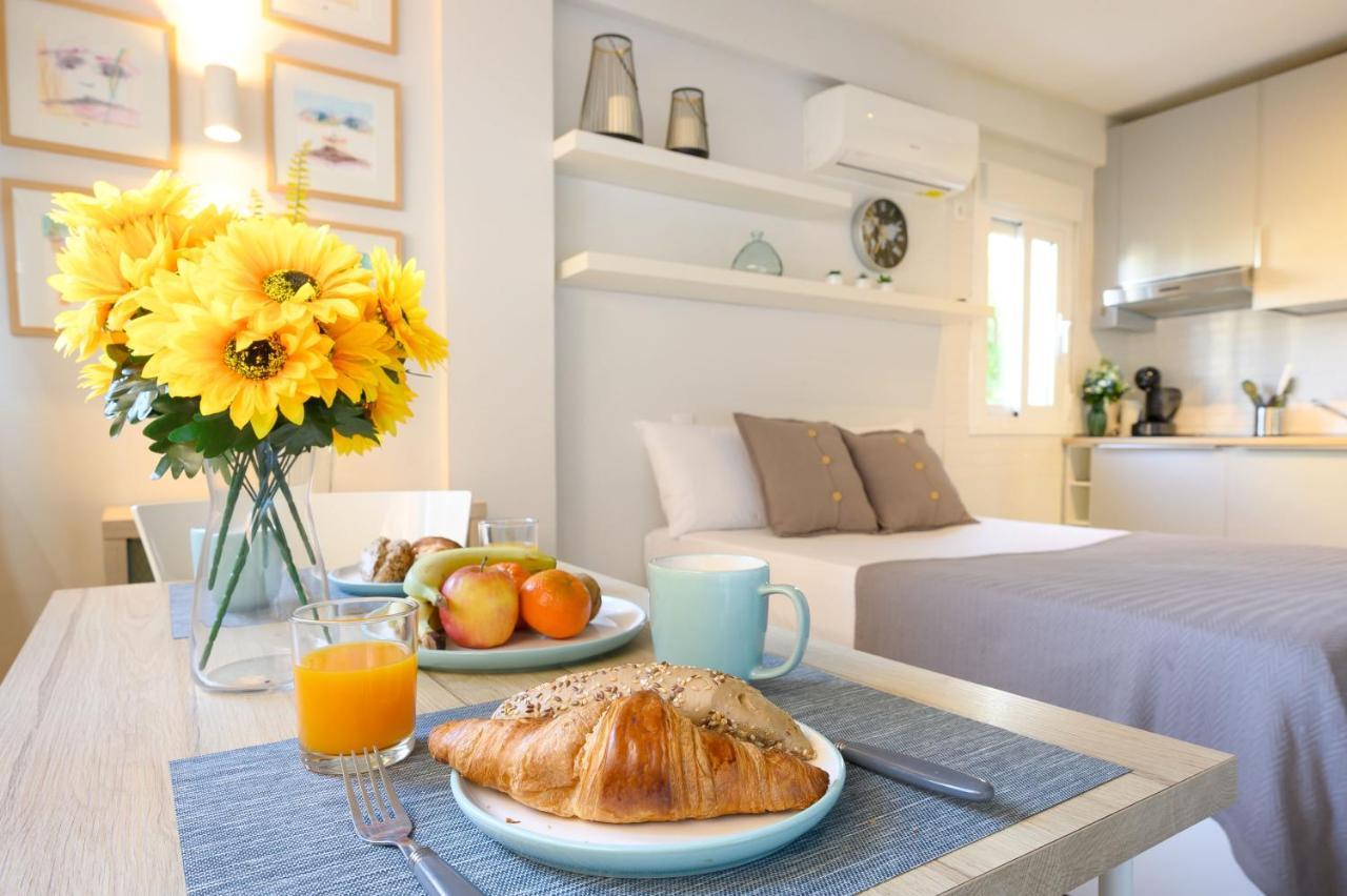 פואנגירולה Studio, City Center By 10Tosea מראה חיצוני תמונה